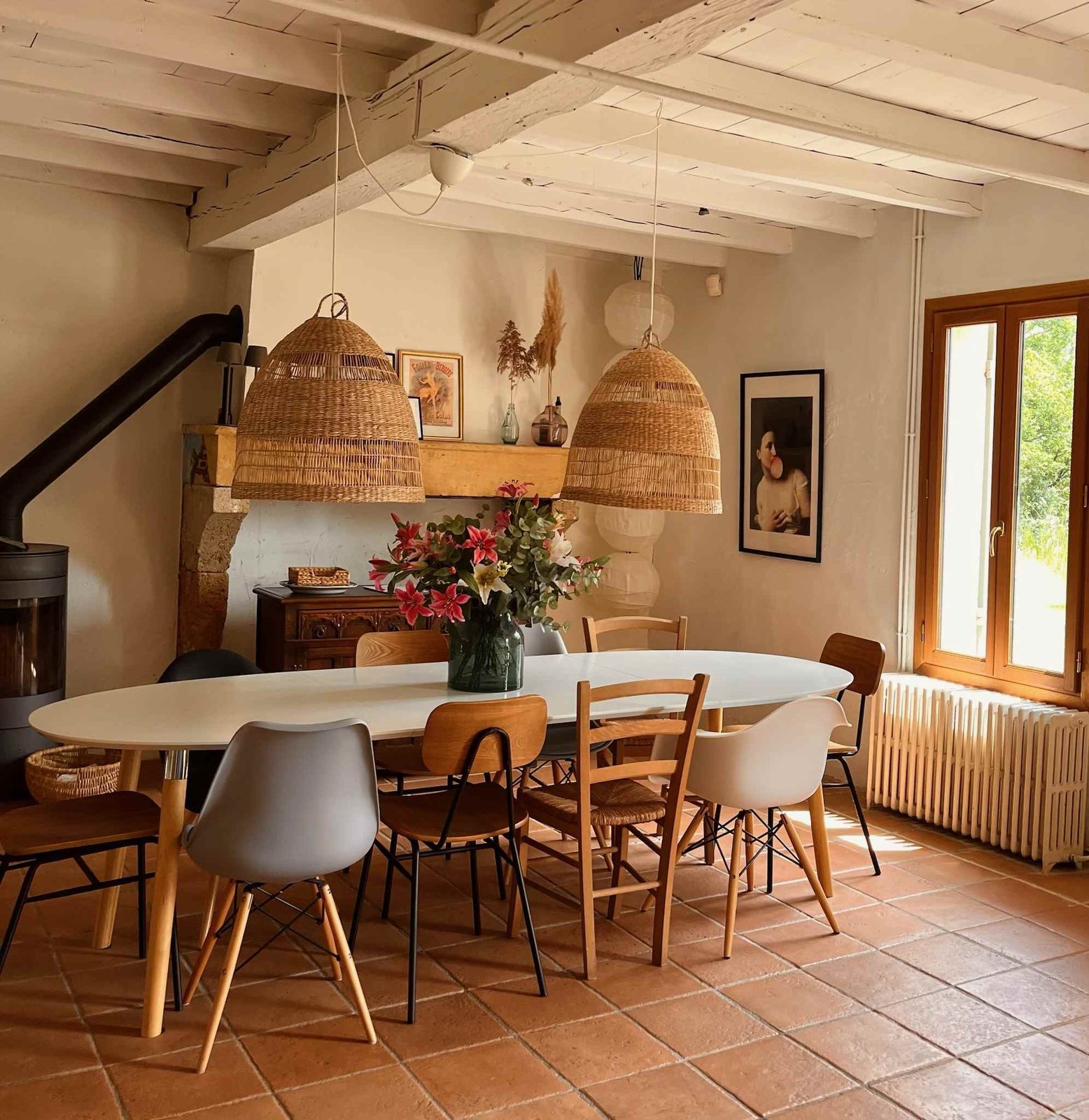 Main House interior at Chez Le Vigneron, restored farmhouse near Bergerac (10)